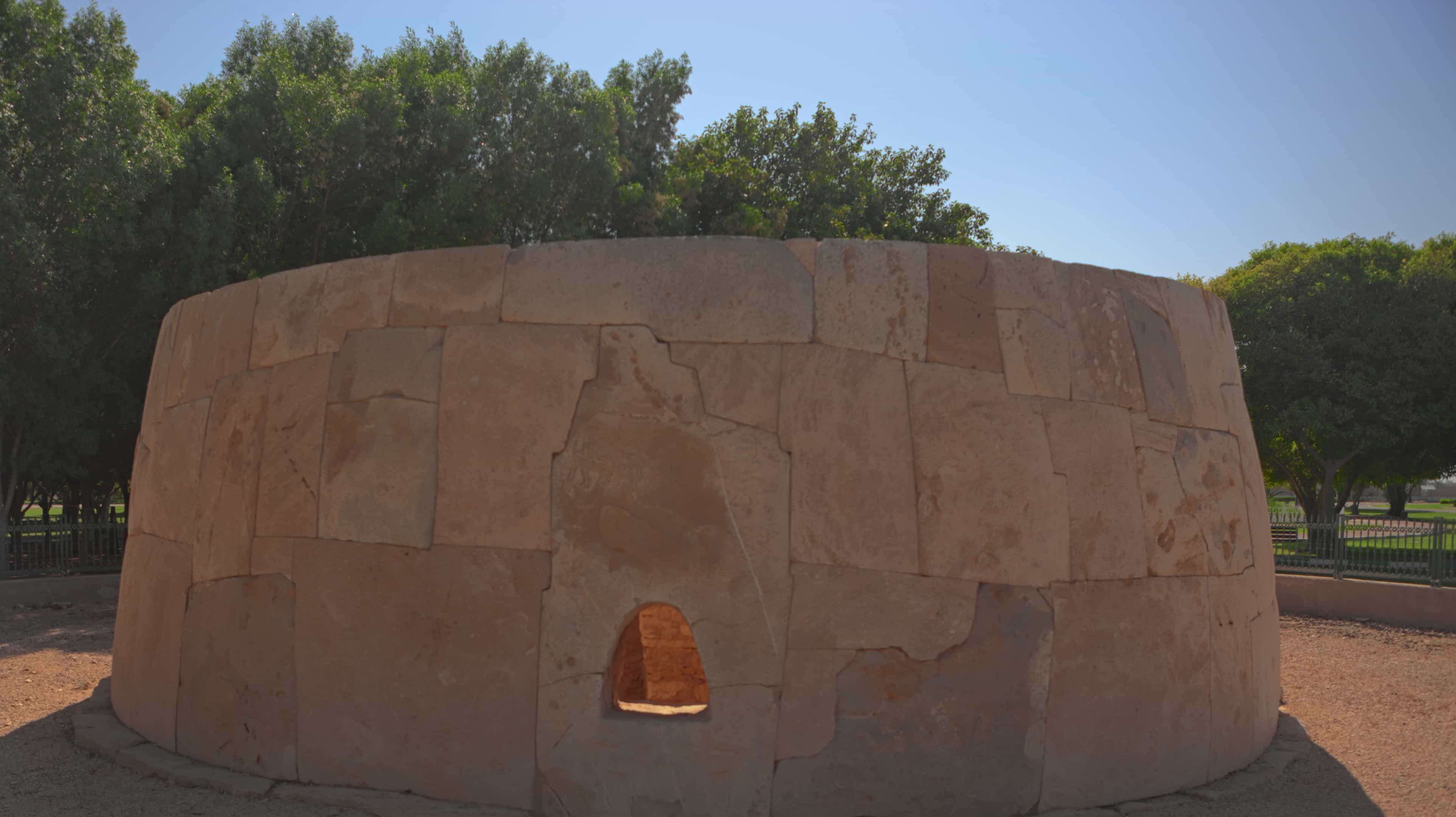 hili-archaeological-garden